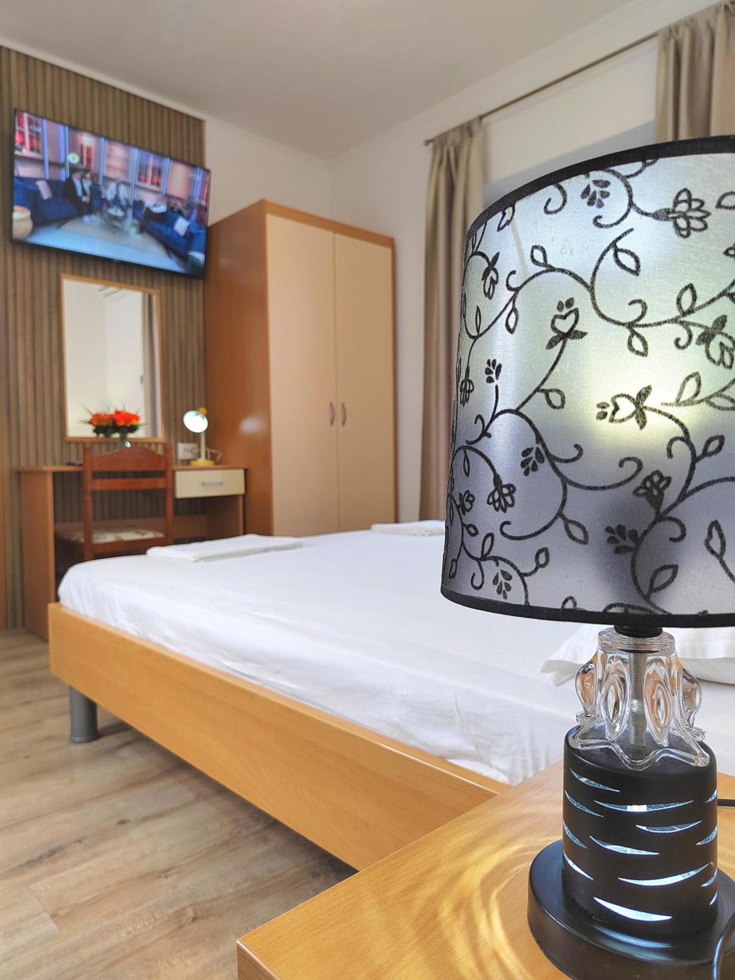 Apartmani Buljubasic Baska Voda Ngoại thất bức ảnh