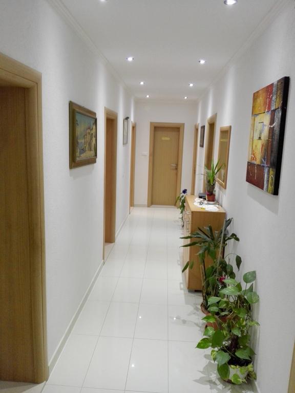 Apartmani Buljubasic Baska Voda Ngoại thất bức ảnh