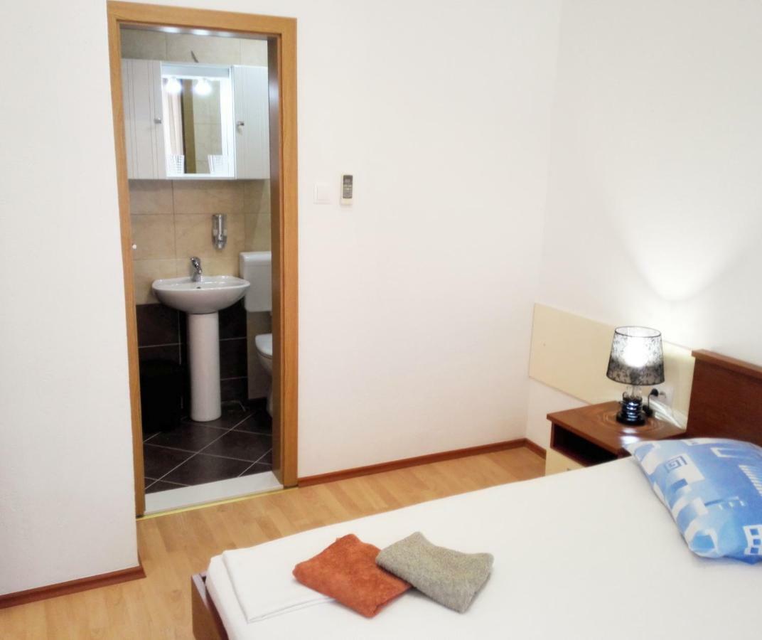 Apartmani Buljubasic Baska Voda Ngoại thất bức ảnh